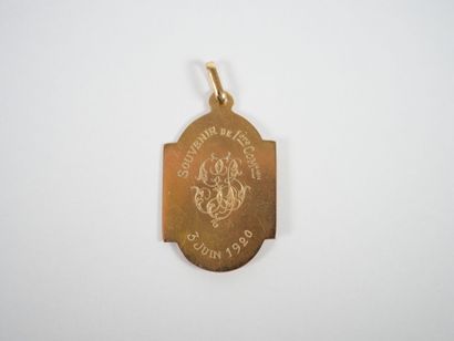 18K two-tone yellow gold pendant featuring...