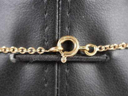 Necklace in 18K yellow gold, the links decorated...
