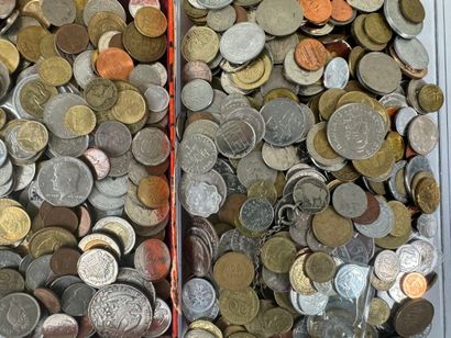 Importante collection de monnaies de divers...
