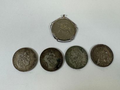 Quatre pièces de 5 francs en argent, Hercule,...