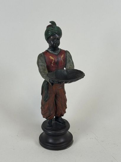 Petit sujet en régule polychrome figurant...