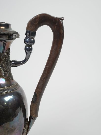 Silver ovoid pourer, Minerve hallmark, decorated...