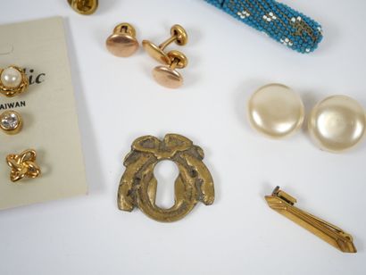 Lot of costume jewelry including ear clips,...