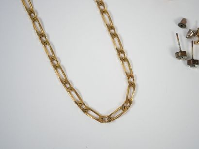 Lot of costume jewelry in gold-plated metal...