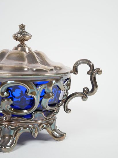 Large openwork silver sugar bowl, Minerve...