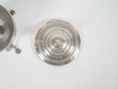 Covered ovoid sugar bowl in silver with chased...