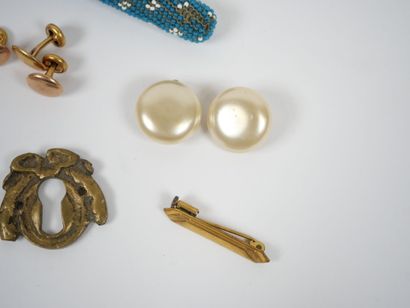 Lot of costume jewelry including ear clips,...