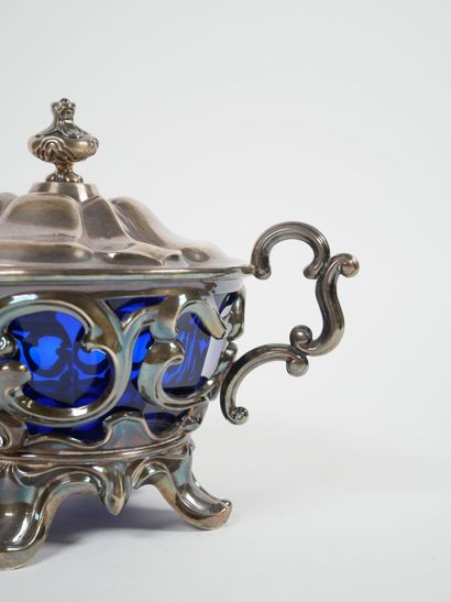 Large openwork silver sugar bowl, Minerve...