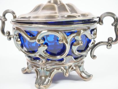 Large openwork silver sugar bowl, Minerve...