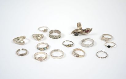 Set of 15 rings in sterling silver with heart,...