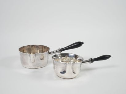 Set of two Minerve hallmarked silver frying...