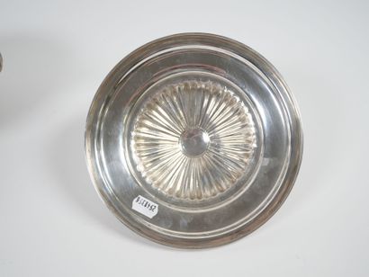 Small silver vegetable dish 833 thousandths...