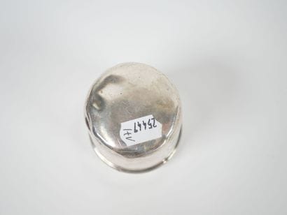 Minerve silver tumbler with ribboned rushes...