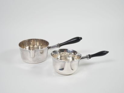 Set of two Minerve hallmarked silver frying...