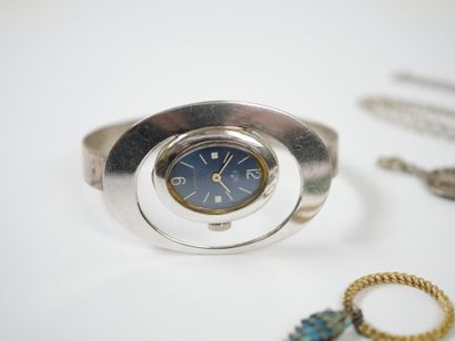 Lot of costume jewelry including a POP watch,...