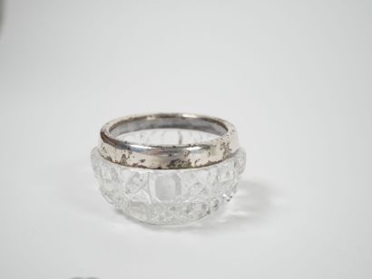 Set including : 
- an 800 thousandths silver...