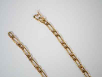 Lot of costume jewelry in gold-plated metal...
