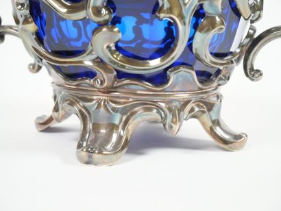 Large openwork silver sugar bowl, Minerve...