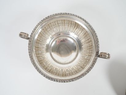 Small silver vegetable dish 833 thousandths...