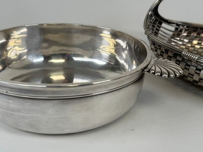 Lot including :
- a braided silver-plated...