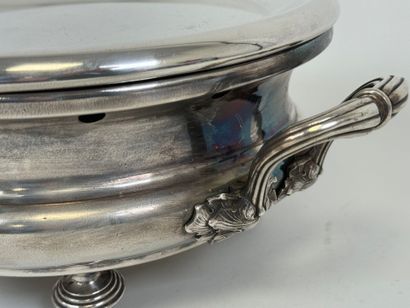 CHRISTOFLE.
Silver-plated plate warmer resting...