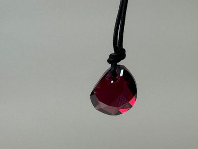 SWAROVSKI.
Pendant necklace decorated with...