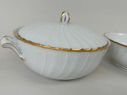 L. BERNARDAUD & Cie. in Limoges.
Verlaine...