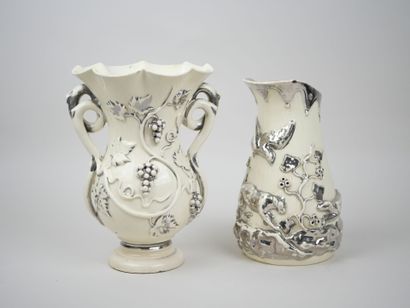 LANGEAIS, 19th century.
Set of two fine earthenware...