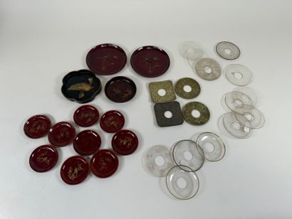 Set of glass, brass and chased bronze bobèches.
D....