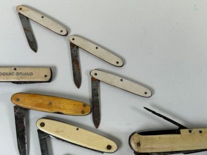 Small collection of synthetic ivory plate...