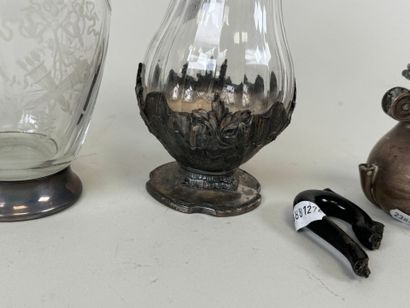 Lot including :
- GALLIA , silver-plated...