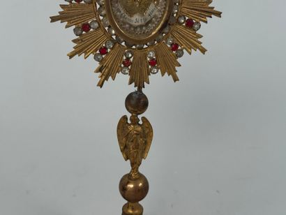 Saint Thérèse de l'Enfant jésus.
Reliquary...