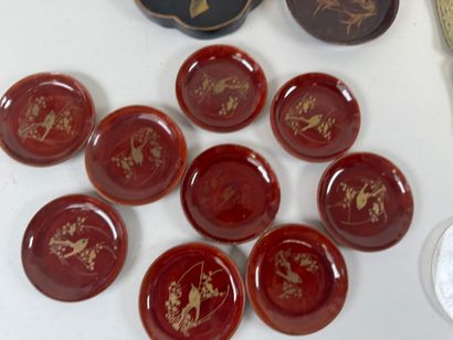Set of glass, brass and chased bronze bobèches.
D....
