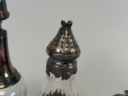 Lot including :
- GALLIA , silver-plated...