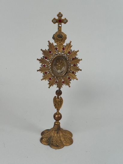 Saint Thérèse de l'Enfant jésus.
Reliquary...
