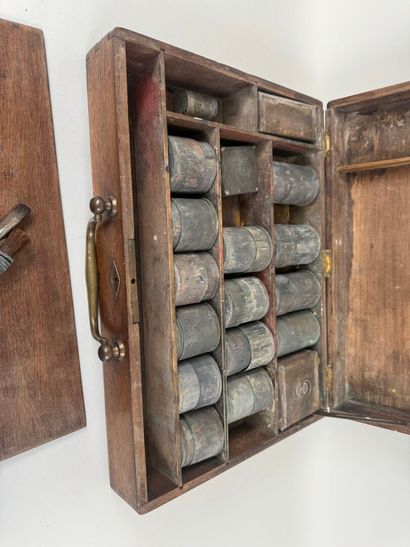 Rectangular wooden painter's box, the interior...