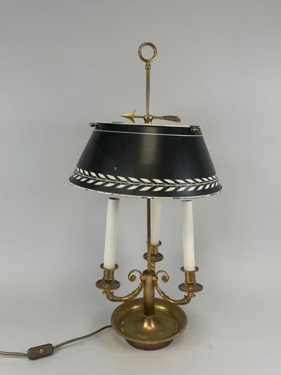Grande lampe de bureau en bronze doré à trois...