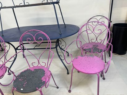 Painted metal garden furniture set comprising...