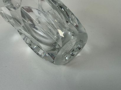 SAINT LOUIS.
Modèle D'ARTAGNAN.
Vase en cristal...