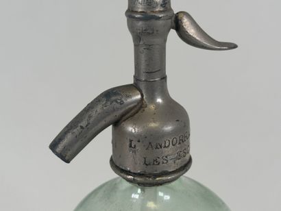 L'NDORRANA.SL. LES ESCALDES.
Siphon en verre...