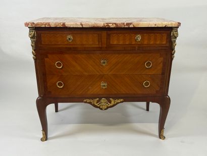 Wood and veneer chest of drawers opening...