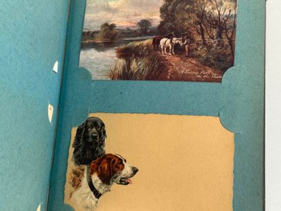 Petit album de cartes postales.
Environ 80...