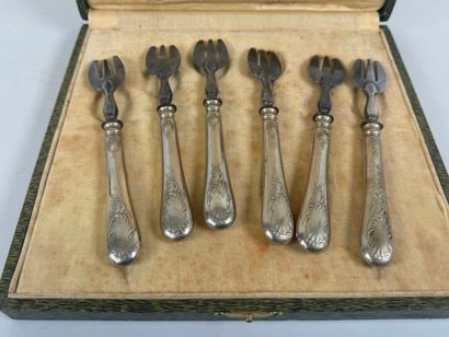 Six silver-plated oyster forks with foliate...