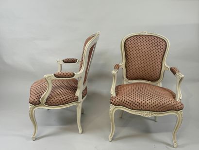 Pair of cabriolet armchairs in lacquered...
