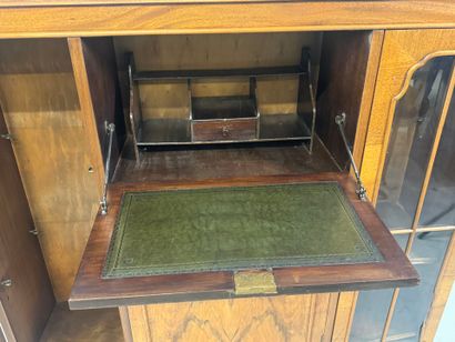 Wood and veneer sideboard opening with three...