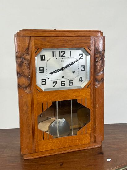 ODO.
Wood and metal chime with eight hammers.
55...