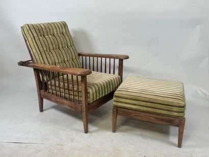 CONSORTIUM.
Long chair and footrest in molded...