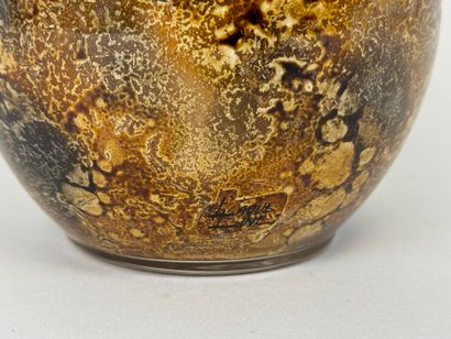 Jean-Noël BOUILLET, Laque Line.
Vase en verre...