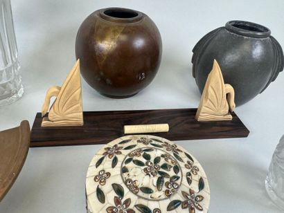 Lot comprising two vases, one of which is...