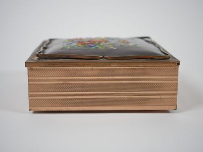 Camille FAURÉ à Limoges.
Coffret carré en...
